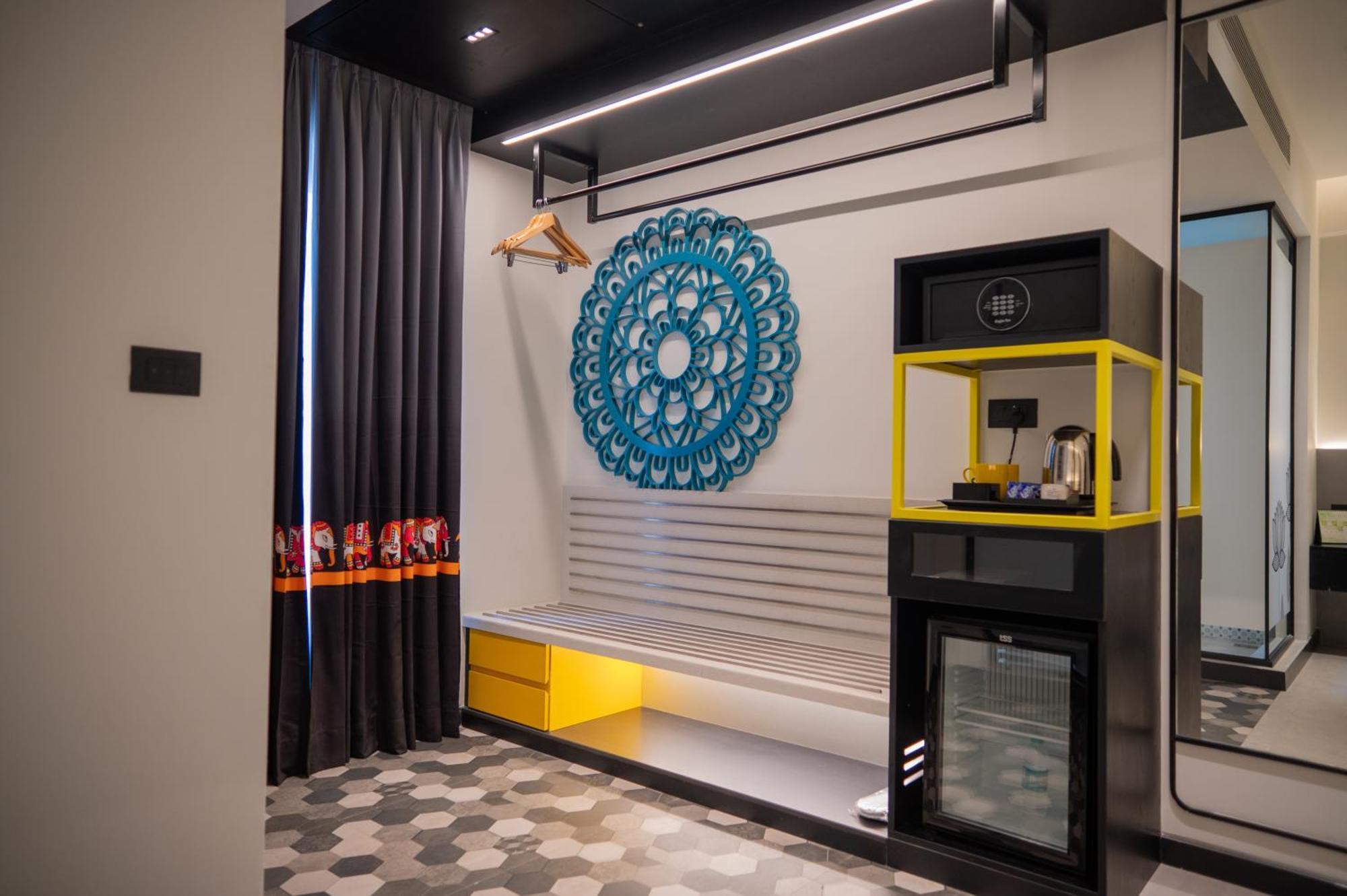 Zibe Luxe Kakinada By Grt Hotels ภายนอก รูปภาพ