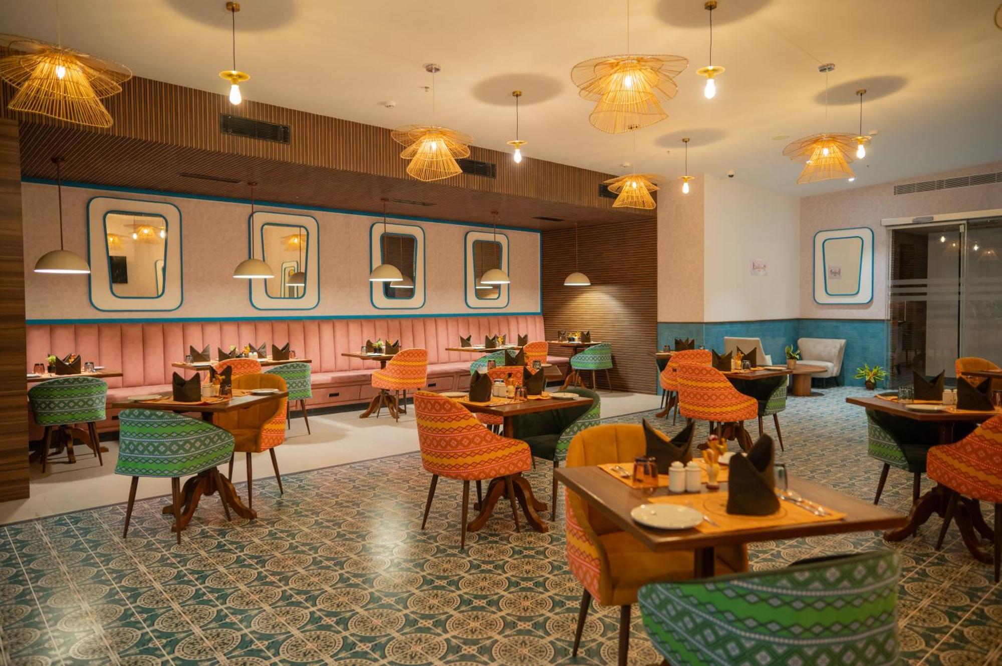 Zibe Luxe Kakinada By Grt Hotels ภายนอก รูปภาพ